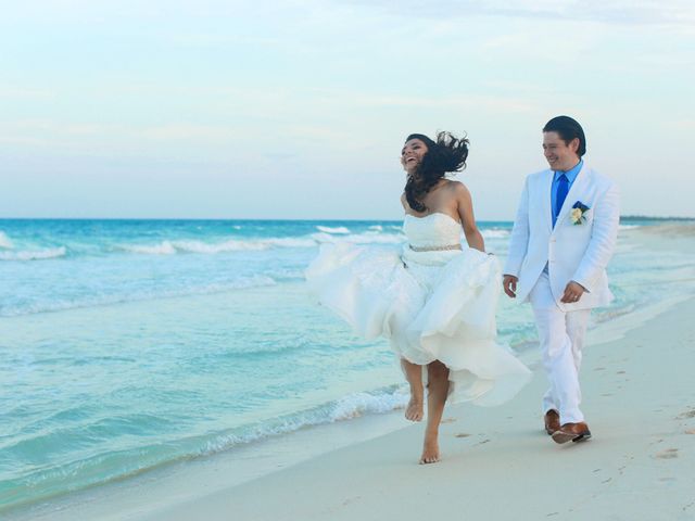 La boda de Josue y Laura en Cancún, Quintana Roo 18