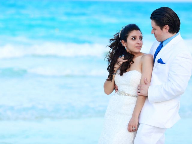 La boda de Josue y Laura en Cancún, Quintana Roo 19