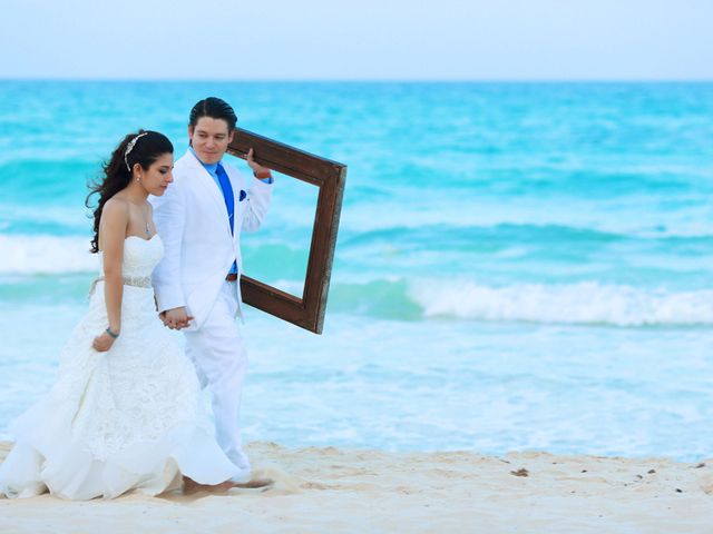 La boda de Josue y Laura en Cancún, Quintana Roo 20