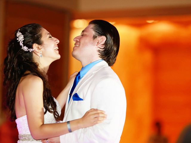 La boda de Josue y Laura en Cancún, Quintana Roo 25