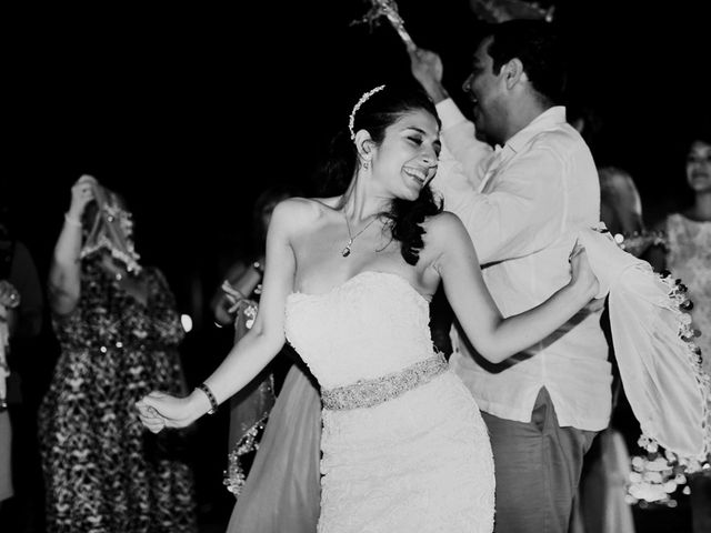 La boda de Josue y Laura en Cancún, Quintana Roo 27