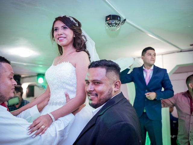 La boda de Victor y Lupita en Tampico, Tamaulipas 13