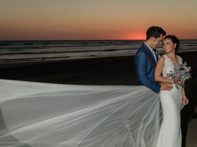 La boda de Mauricio y Alejandra en Acapulco, Guerrero 34