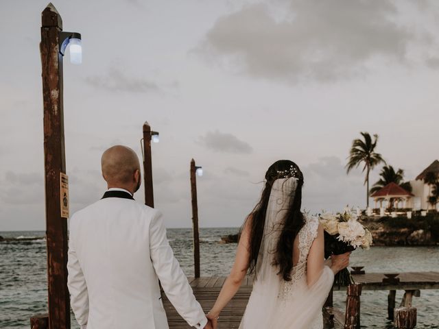 La boda de Antonio y Margarita en Isla Mujeres, Quintana Roo 37