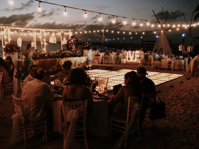 La boda de Antonio y Margarita en Isla Mujeres, Quintana Roo 40