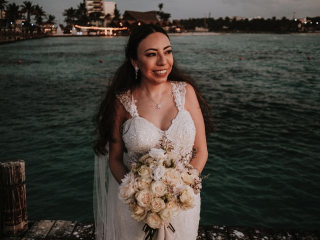 La boda de Antonio y Margarita en Isla Mujeres, Quintana Roo 29