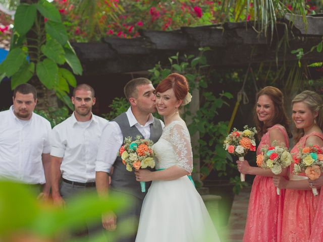 La boda de Aaron y Alissa en Puerto Morelos, Quintana Roo 32