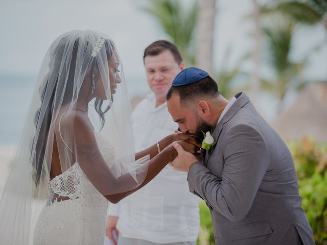 La boda de Jhames y Anna en Cancún, Quintana Roo 23