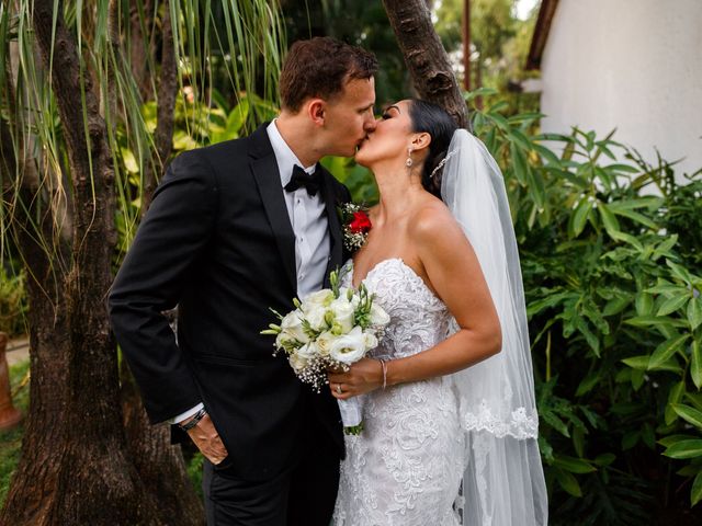 La boda de Christopher y Cynthia en Puerto Vallarta, Jalisco 20