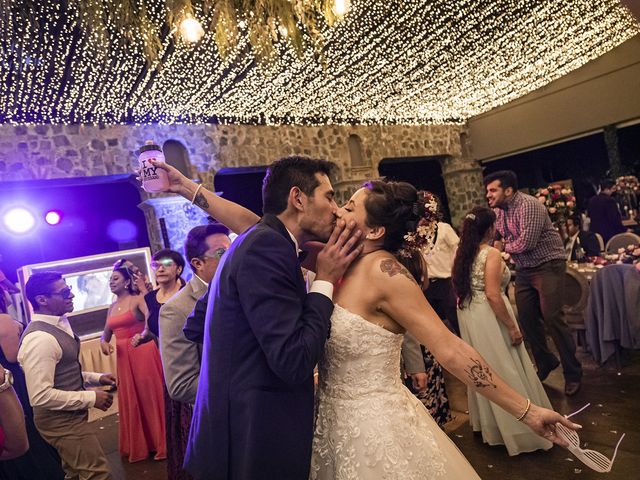 La boda de Erick y Victoria en Cuernavaca, Morelos 82