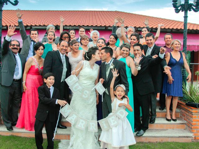 La boda de Alfonso y Carolina en León, Guanajuato 29