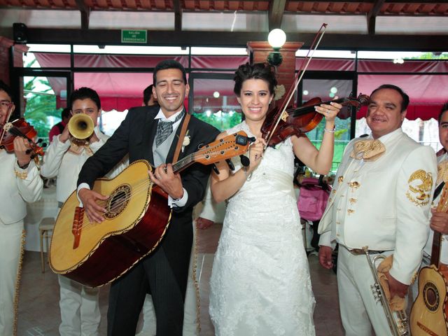 La boda de Alfonso y Carolina en León, Guanajuato 32