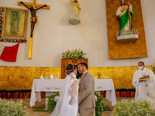 La boda de Pedro y Claudia en Mazatlán, Sinaloa 15