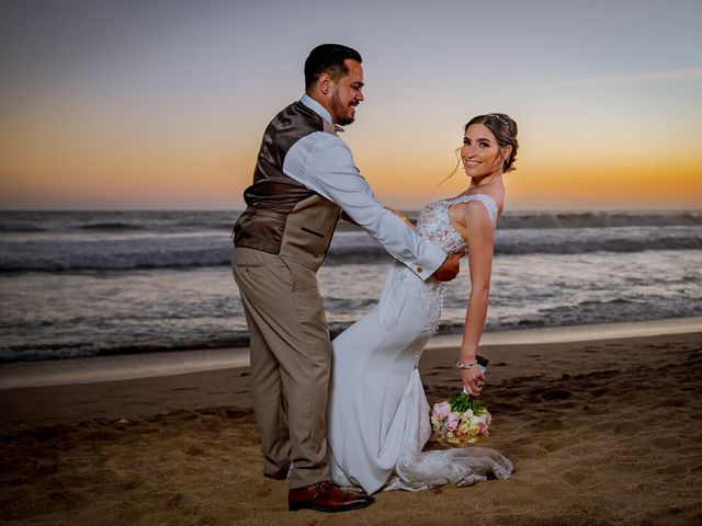 La boda de Pedro y Claudia en Mazatlán, Sinaloa 26