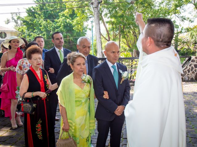 La boda de Mauro y Mirla en Temixco, Morelos 23