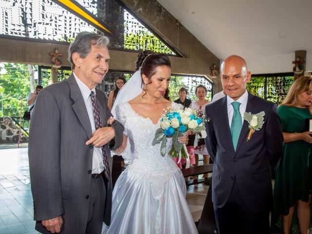 La boda de Mauro y Mirla en Temixco, Morelos 26