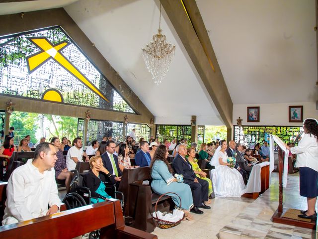 La boda de Mauro y Mirla en Temixco, Morelos 29