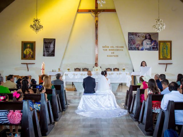 La boda de Mauro y Mirla en Temixco, Morelos 30