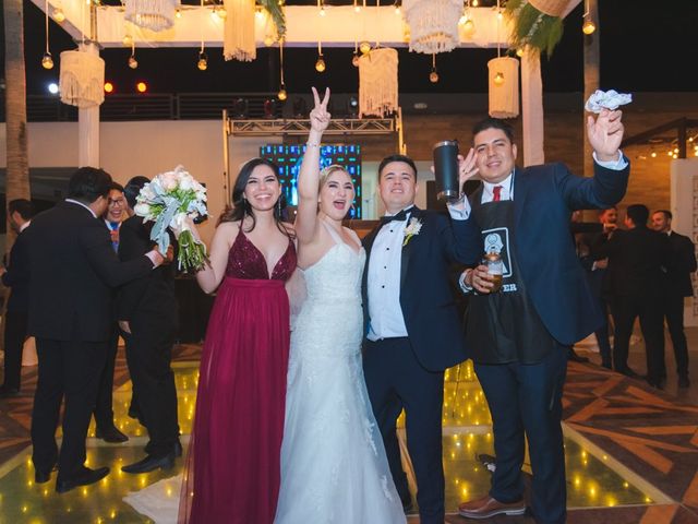 La boda de Raúl y Liz en Guaymas-San Carlos, Sonora 111