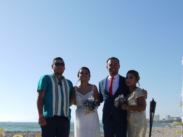 La boda de Eduardo y Silvia en Puerto Vallarta, Jalisco 32