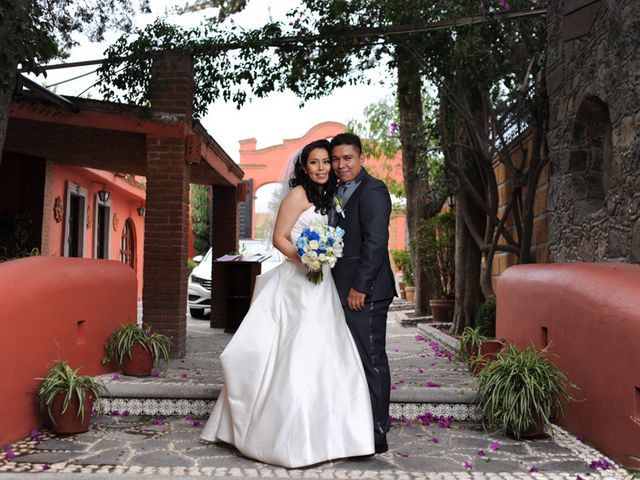 La boda de Roberto  y Rosa  en Tepotzotlán, Estado México 31