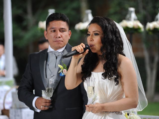 La boda de Roberto  y Rosa  en Tepotzotlán, Estado México 37