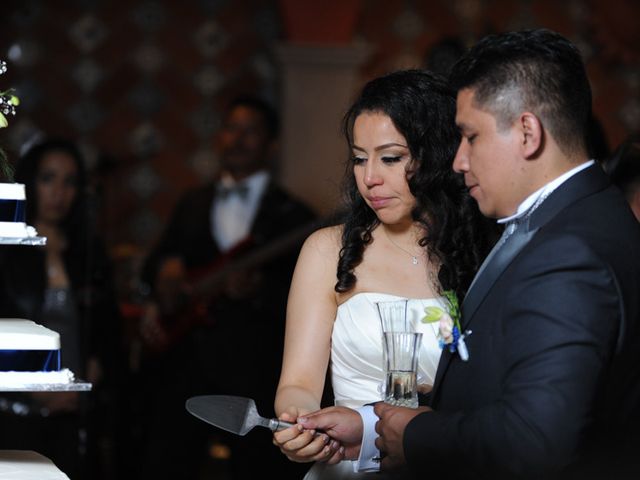 La boda de Roberto  y Rosa  en Tepotzotlán, Estado México 39