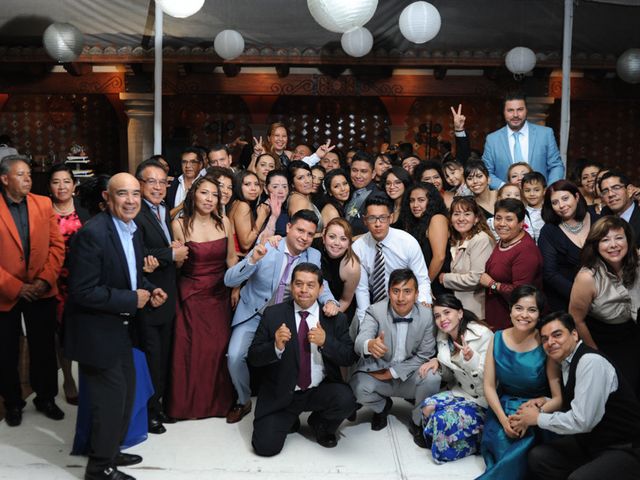 La boda de Roberto  y Rosa  en Tepotzotlán, Estado México 42