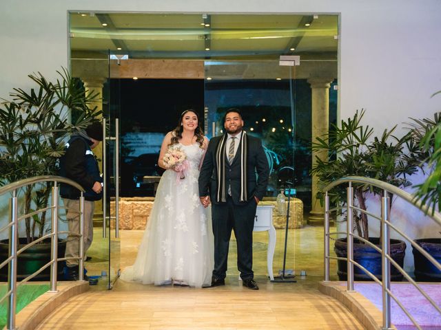 La boda de Adrian y Lilibeth en Durango, Durango 23