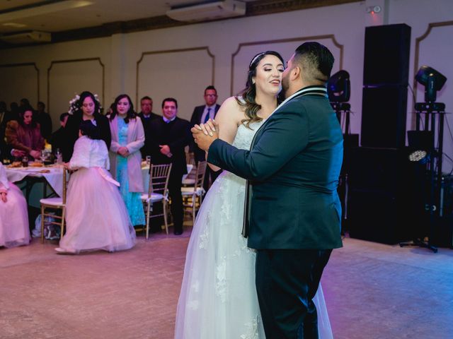 La boda de Adrian y Lilibeth en Durango, Durango 24