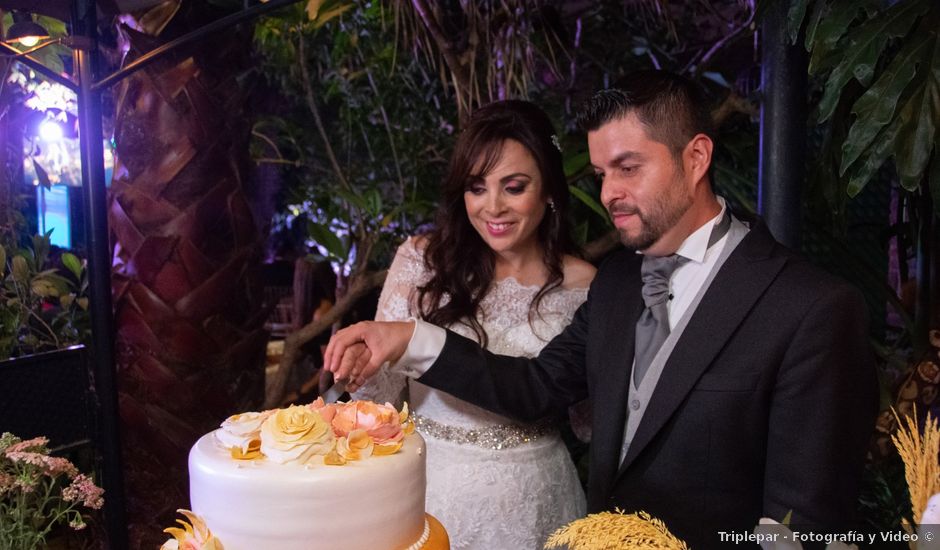 La boda de Manuel y Denisse en Guadalajara, Jalisco