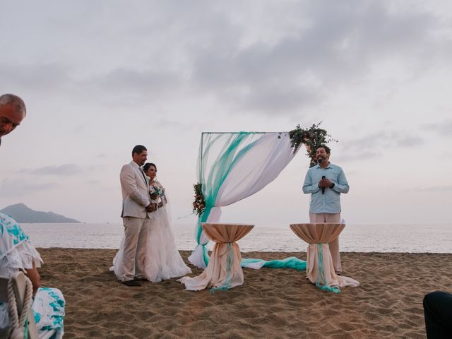 La boda de Adrian y Priss en Manzanillo, Colima 43