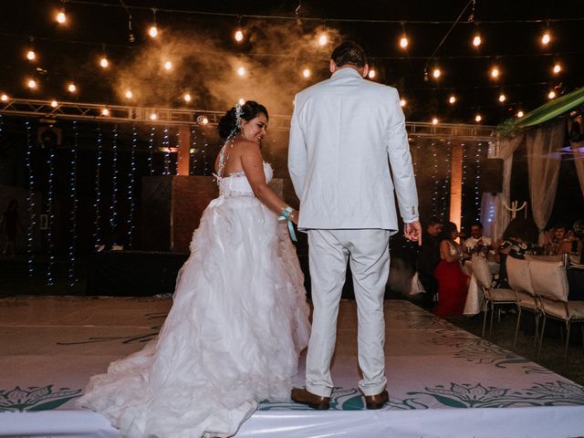 La boda de Adrian y Priss en Manzanillo, Colima 89