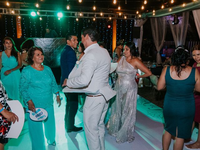 La boda de Adrian y Priss en Manzanillo, Colima 153