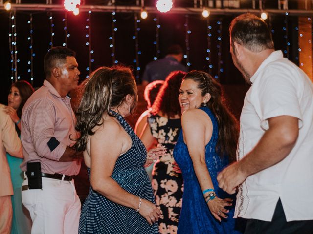 La boda de Adrian y Priss en Manzanillo, Colima 175