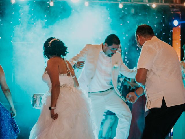 La boda de Adrian y Priss en Manzanillo, Colima 181