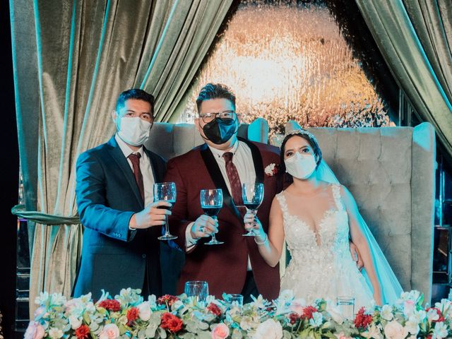 La boda de Erick y Angélica en Tampico, Tamaulipas 18