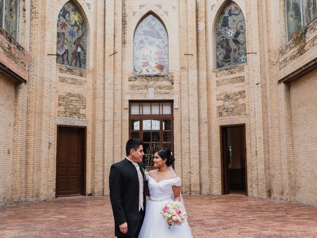 La boda de Jonathan y Ana Karen en San Nicolás de los Garza, Nuevo León 13