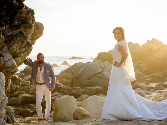 La boda de Luis Manuel y Tania Magdalena  en Puerto Escondido, Oaxaca 6