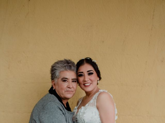 La boda de Juan Jesús  y Dulce  en La Piedad, Michoacán 21