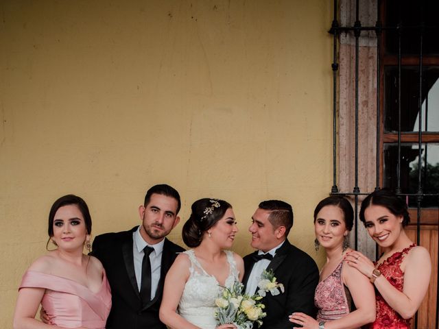 La boda de Juan Jesús  y Dulce  en La Piedad, Michoacán 24