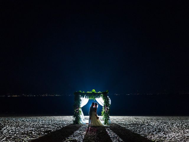 La boda de Adrián y Jacqueline en Bahía de Banderas, Nayarit 27