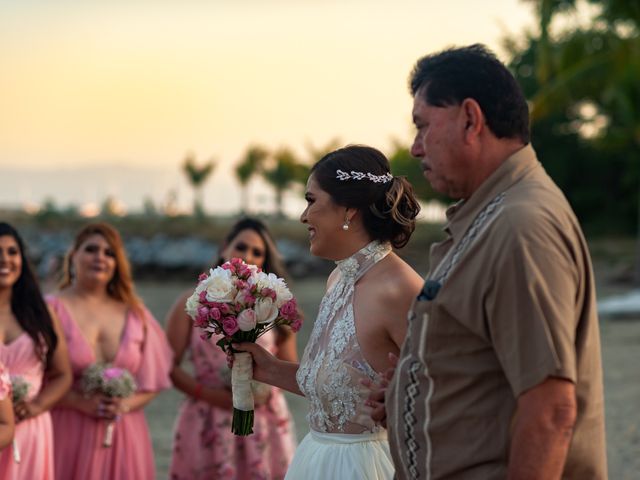 La boda de Adrián y Jacqueline en Bahía de Banderas, Nayarit 31