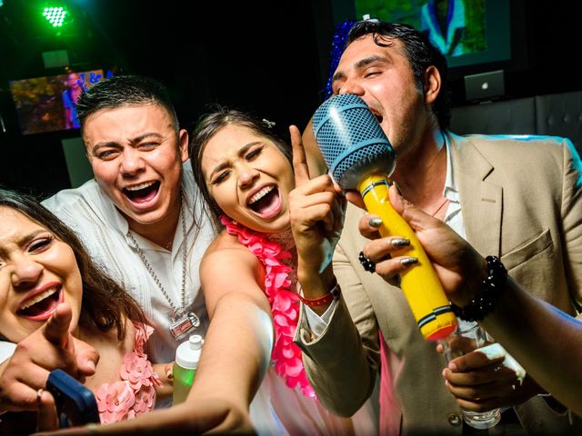 La boda de Adrián y Jacqueline en Bahía de Banderas, Nayarit 65