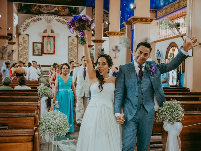 La boda de Ricardo y Mayra en Huatulco, Oaxaca 48