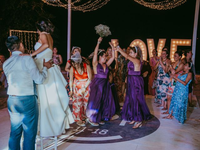 La boda de Ricardo y Mayra en Huatulco, Oaxaca 67