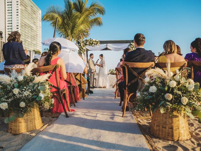 La boda de Erick y Greissy en Mazatlán, Sinaloa 35
