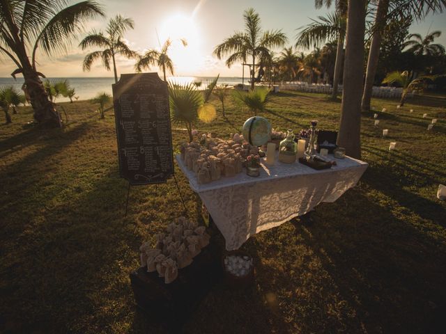 La boda de Gabriel y Magaly en Isla Mujeres, Quintana Roo 12