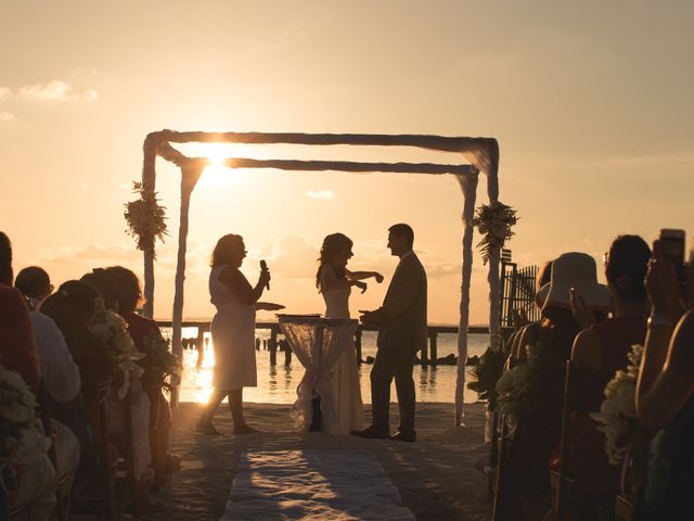 La boda de Gabriel y Magaly en Isla Mujeres, Quintana Roo 17