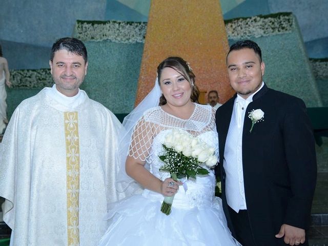 La boda de Carlos y Elena en Monterrey, Nuevo León 13